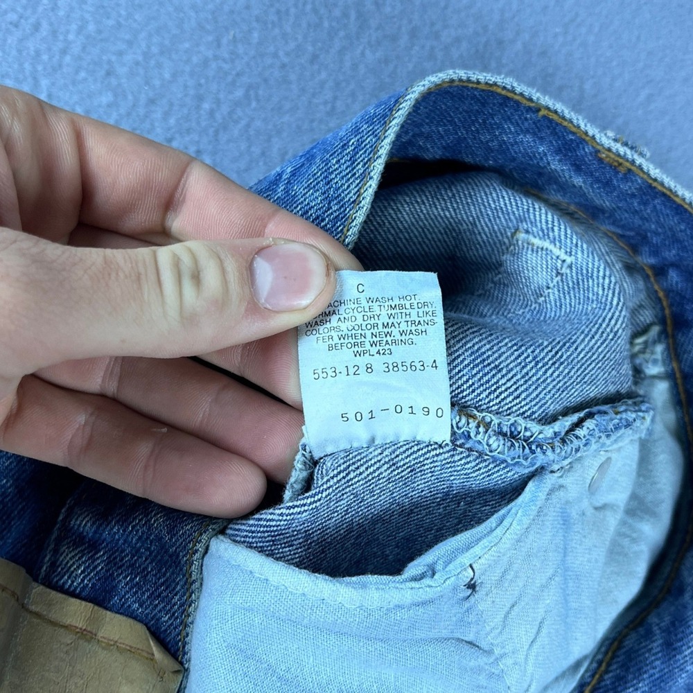 VTG 90s 1990 Levis 501 Jeans Mens 32x32 Straight Button Fly Denim Made in USA - Picture 4 of 12